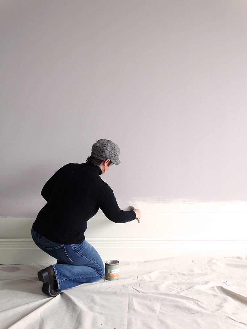 AIR .07 Purple Bedroom DIY by Colorhouse