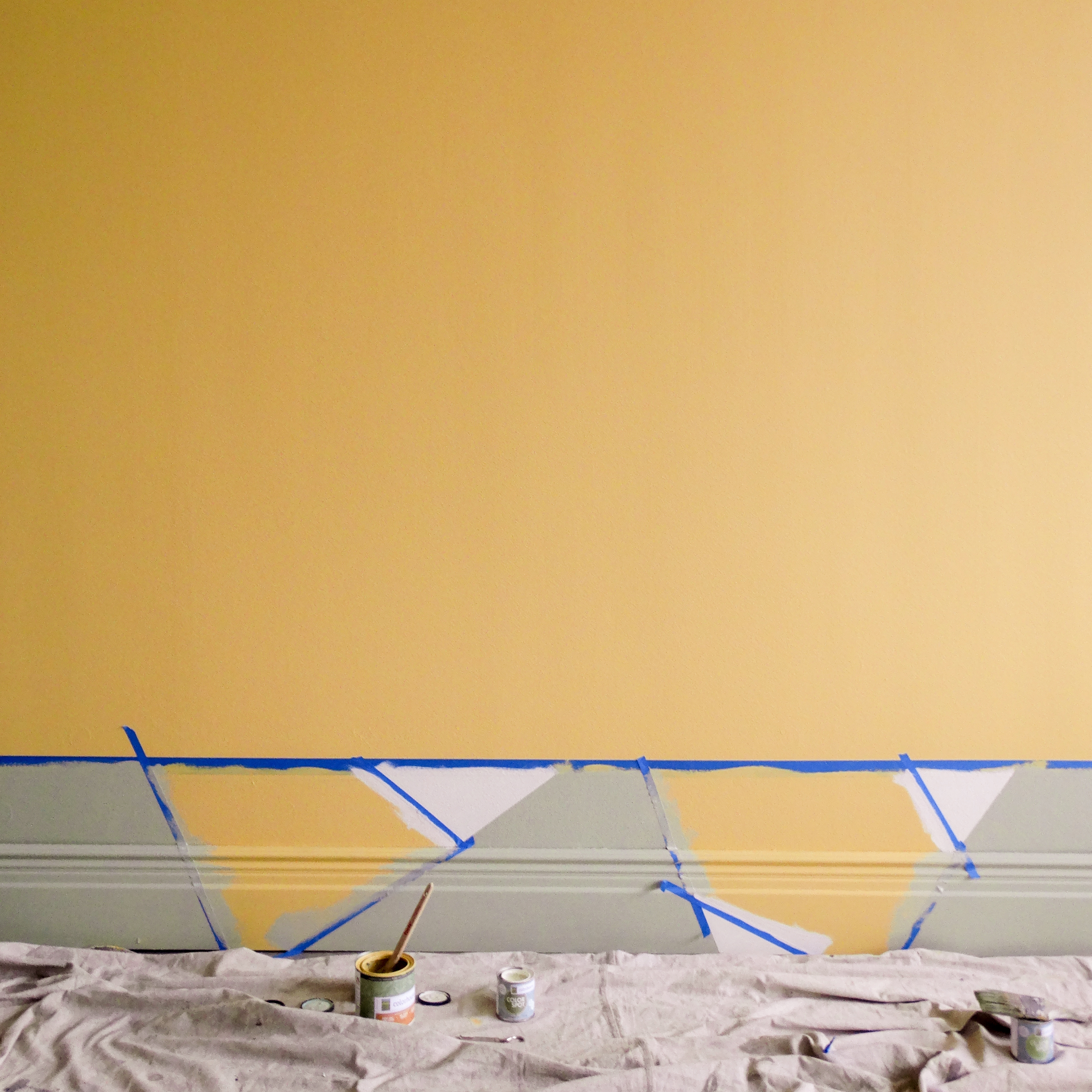MAKE THIS: Triangle Trim - painting DIY project by Colorhouse