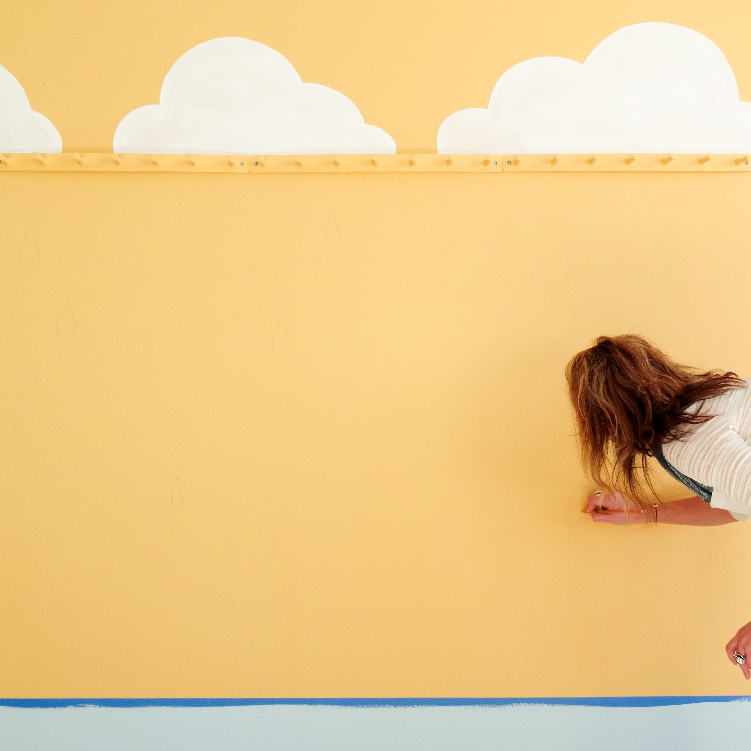 MAKE THIS: Springtime Scene - painting DIY project by Colorhouse
